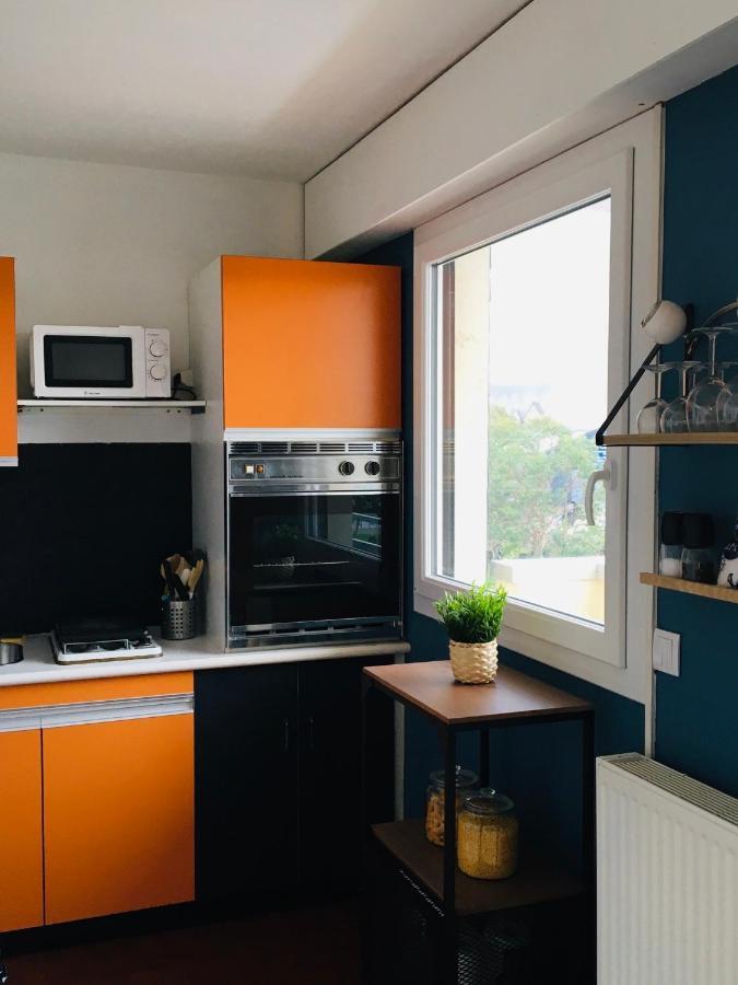Bleu Sale - F2 Courseulles Avec Balcon Courseulles-sur-Mer Exterior foto